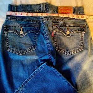 Levi jeans 542